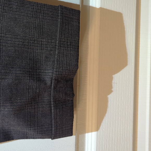 Men's Slacks - Picture 3 of 4